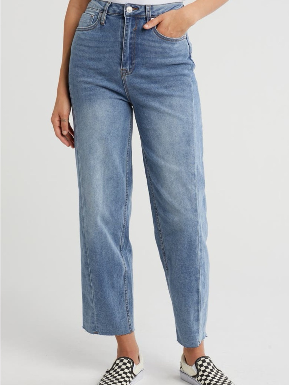 Vigoss Parker Barrel Jeans Medium Wash High Rise Raw Hem Cropped Trendy Style